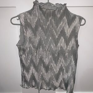 VINTAGE Mock Neck Top
